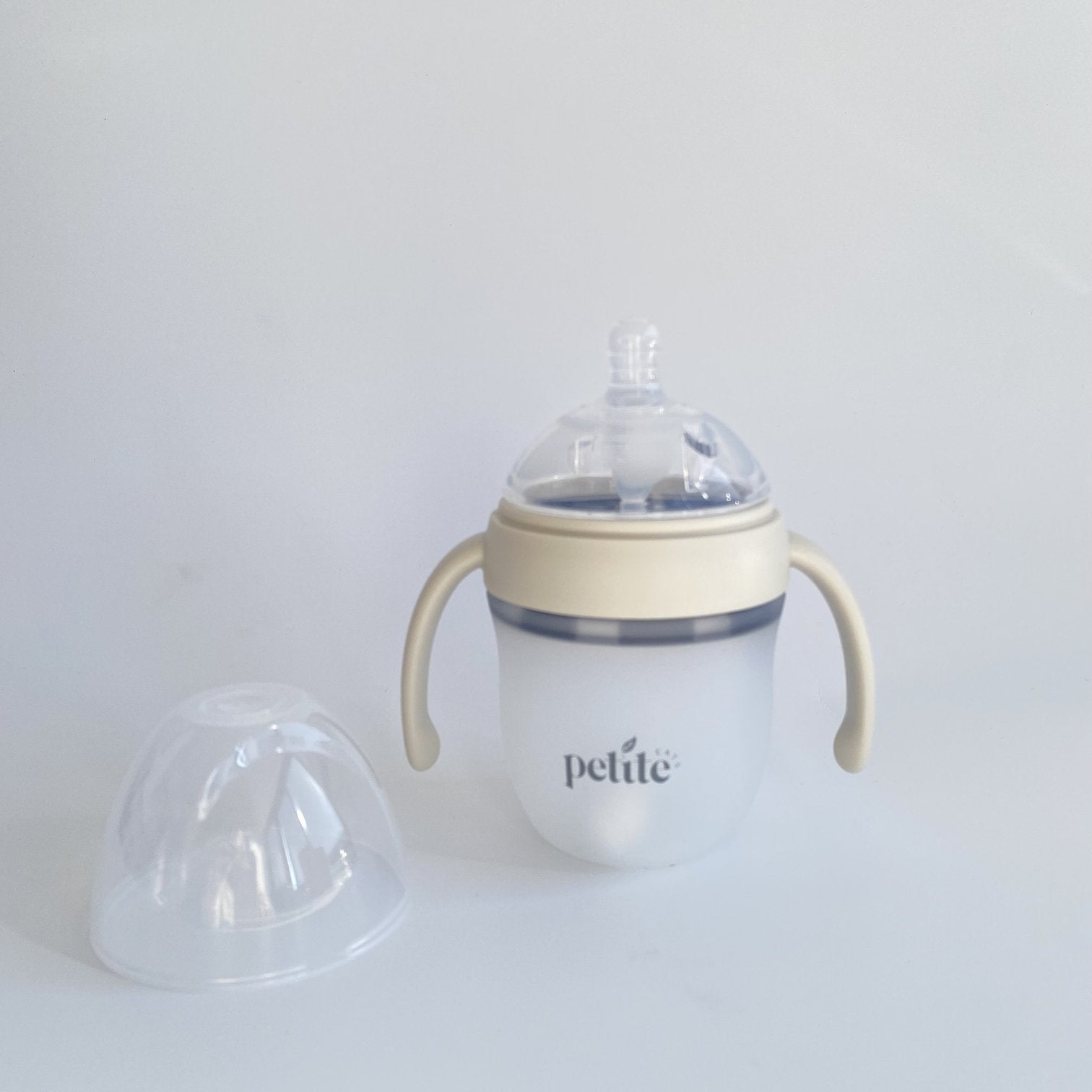 petite eats sippy cup in overcast small size 160ml