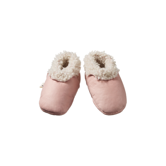 nature baby lambskin booties in rose bud